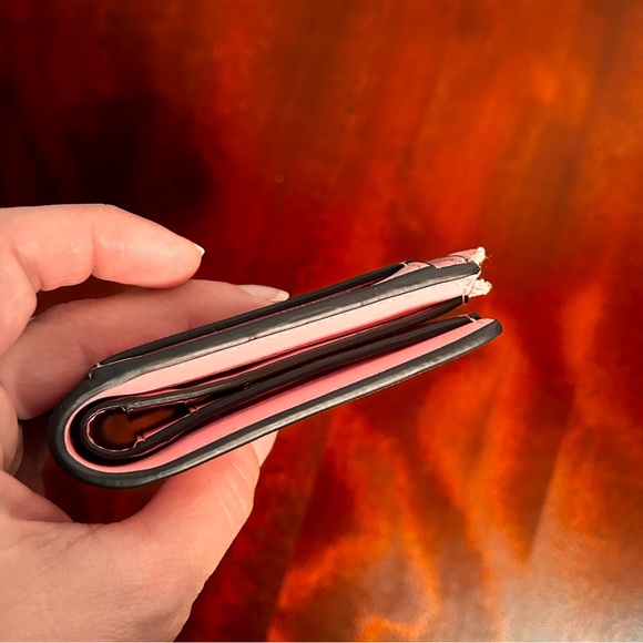 KATE SPADE | NWOT Compact Corner Zip Wallet PINK - Picture 9 of 9